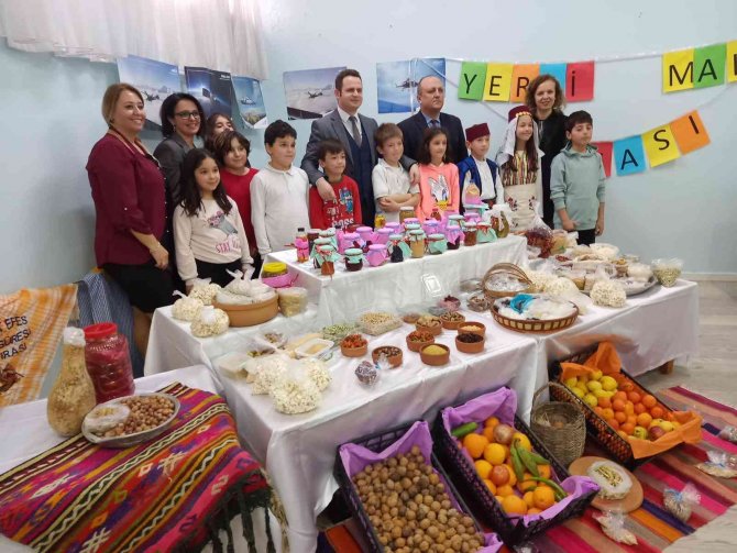 Muğla’daki Okullarda İyileştirme Ve Yenileme Çalışmaları Devam Ediyor