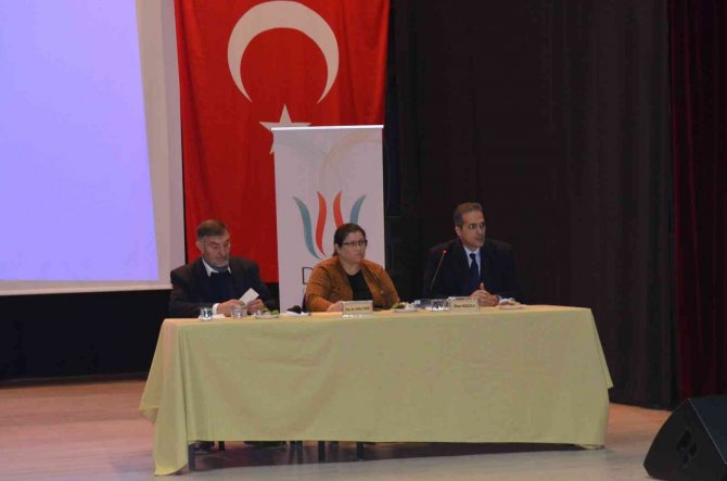 Varto’da “Kırsalda Kooperatifçiliğin Önemi” Paneli Düzenlendi