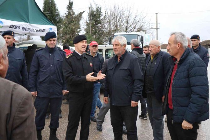 Tarım Araçlarının Karıştığı Kazalara Reflektörlü Çözüm