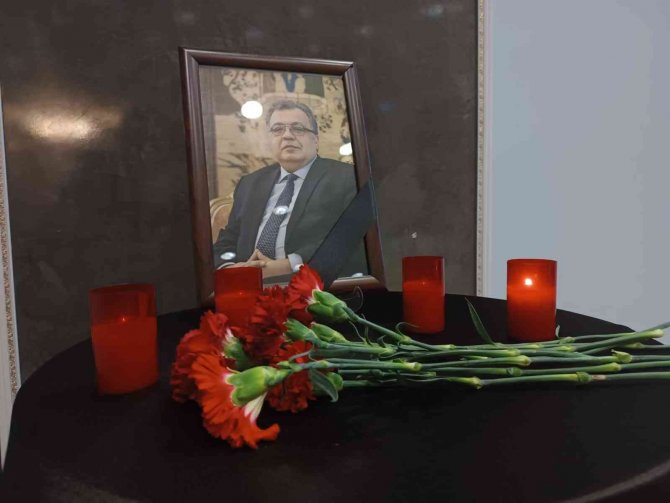 Rus Büyükelçi Karlov, Başkentte Anıldı