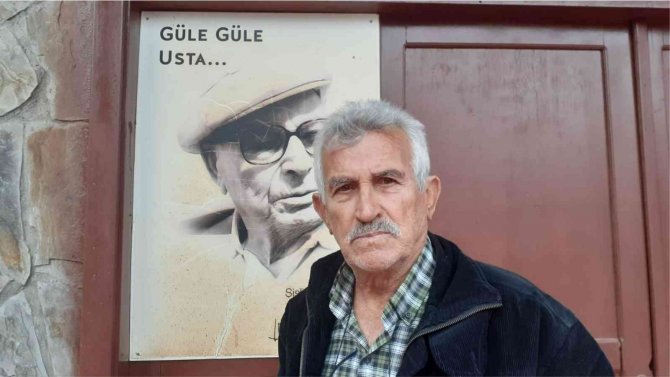 "Halk Şairi Unvanı Ve Kimliği" Verilen Seyfi Metin, 11 Yaşında Gördüğü Rüya Sonrası Yüzlerce Şiir Yazdı, 3 Şiir Kitabı Çıkardı