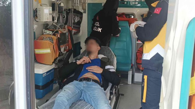 İ̇ki Grup Arasında Çıkan Kavgada 1 Kişi Yaralandı