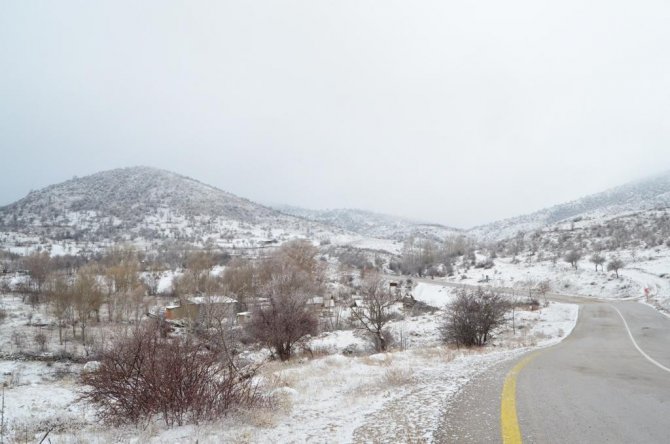 Kocatepe Beyaza Büründü