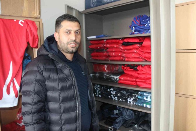 Bitlisli Futbolcudan Vefa Örneği