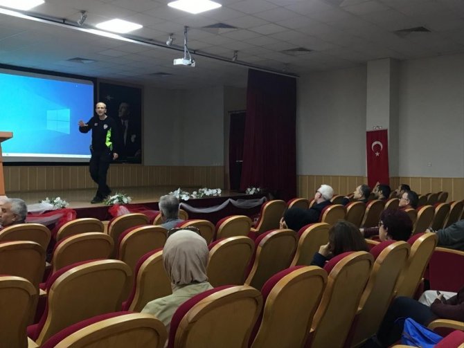 Aydın’da 1 Yılda 4 Bin Öğrenci “Trafik Dedektifi” Oldu