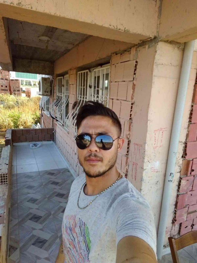 Didim’de Tüfekle Vurulan Genç Hayatını Kaybetti