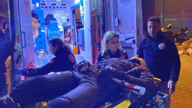 Şüpheli Otomobili Durdururken Ticari Araç Ayağını Ezdi