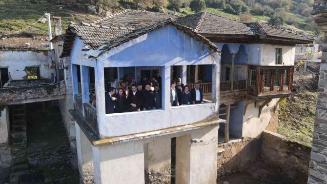 Arpaz Kalesi Ve Beyler Konağı Restore Edilecek