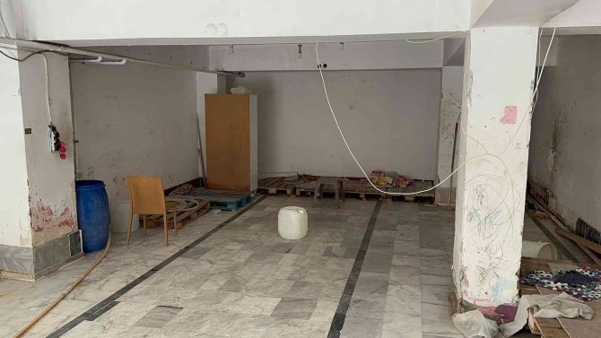 Batman’da Halı Yıkamacı, Rehin Aldığı Elektrik Personelini Serbest Bıraktı