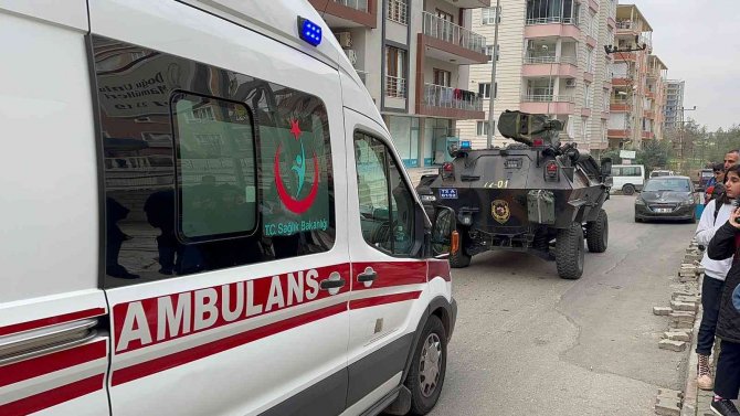 Batman’da Halı Yıkamacı, Rehin Aldığı Elektrik Personelini Serbest Bıraktı