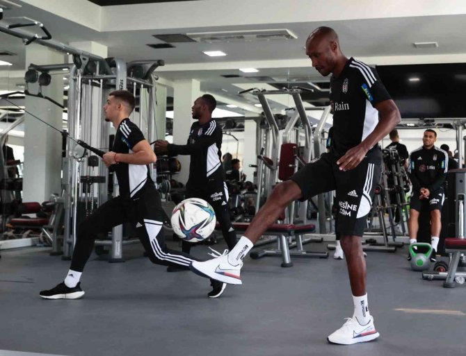 Beşiktaş, Şanlıurfaspor Maçı Hazırlıklarını Sürdürdü