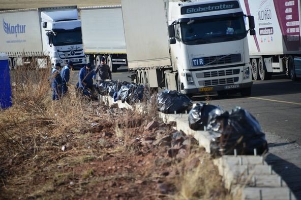Çıldır-aktaş Gümrük Kapısında Çevre Temizliği