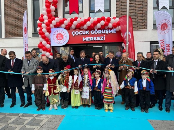 30 Ağustosa Kadar Tüm İllerde Çocuk Görüşme Merkezleri Açılacak