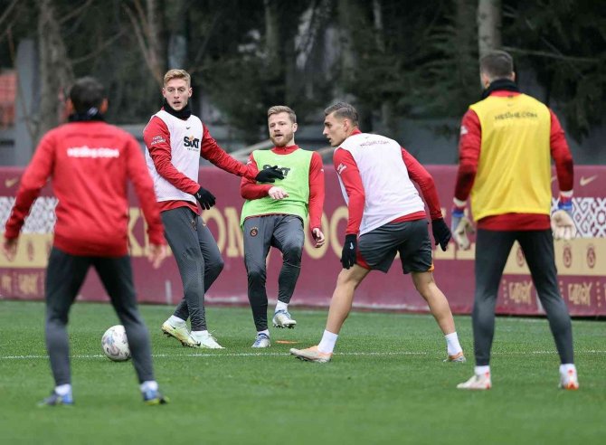 Galatasaray, Ankara Keçiörengücü Maçı Hazırlıklarını Sürdürdü