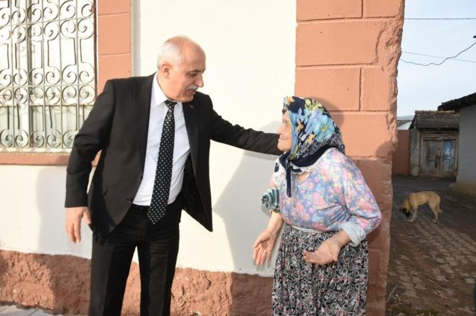 83 Yaşındaki Nedime Nineden Duygulandıran Sözler: "Devletimiz Güçlü Olsun Bize Yeter"