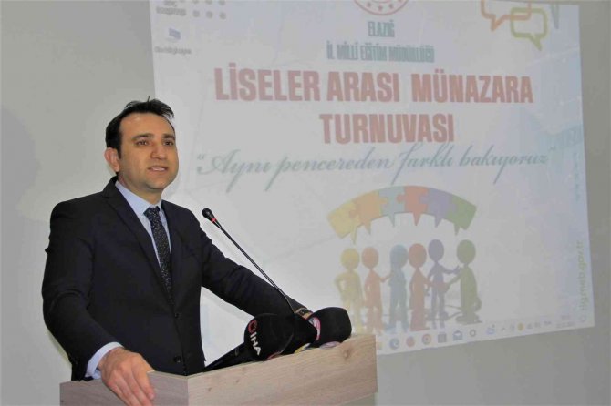 Elazığ’da 33 Lisenin Katılımıyla ‘Münazara’ Turnuvasında Start Verildi