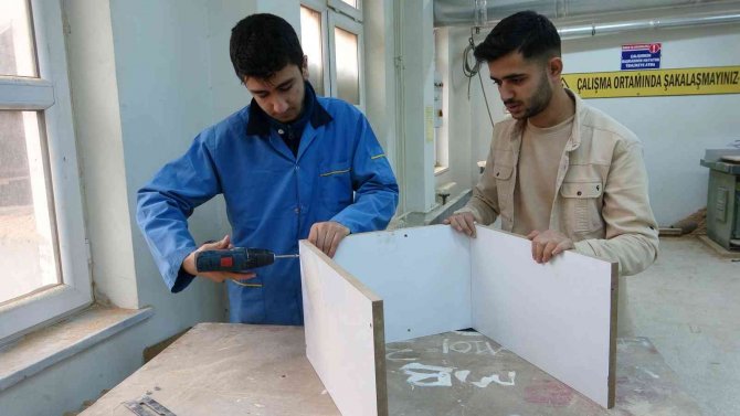 Bu Okulun Yıllık Cirosu 5,5 Milyon Tl