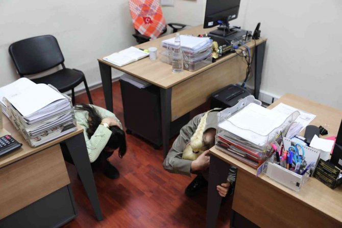 Efeler Belediyesi’nden Deprem Tatbikatı