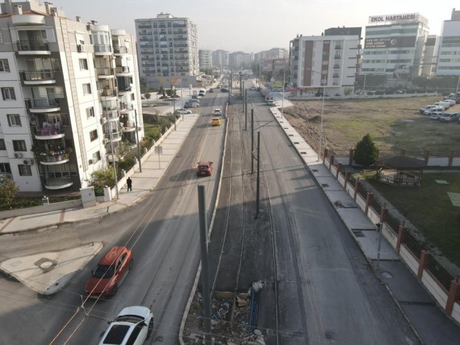 Çiğli Tramvayında Sona Doğru: Hatta Elektrik Veriliyor