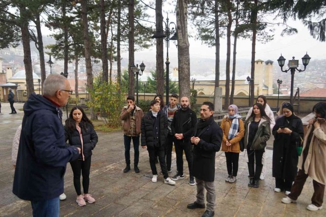 Bu Projeyle Üniversite Öğrencileri Kastamonu’nun Tarihini Tanıyor