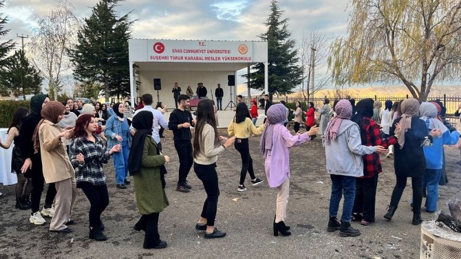 Öğrenciler Doyasıya Eğlendi