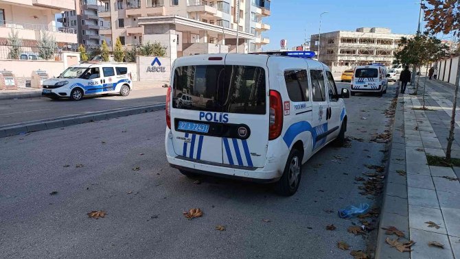Gaziantep’te Bıçaklı Sopalı Kavga: 4 Yaralı