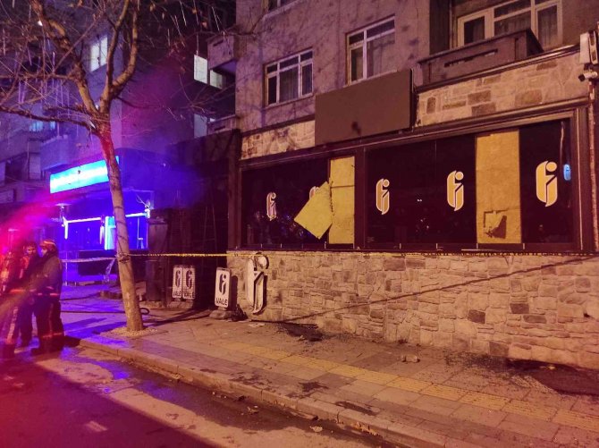 Silahlı Çatışmanın Çıktığı Eğlence Mekanında Kundaklama İddiası