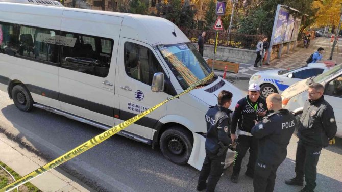 Şanlıurfa’da Servis Aracına Silahlı Saldırı: 1 Yaralı