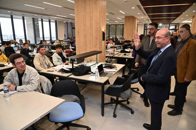 Başkan Pekyatırmacı: “Yeni Nesil Şehir Kütüphanesi Konya’da Bir İlk”