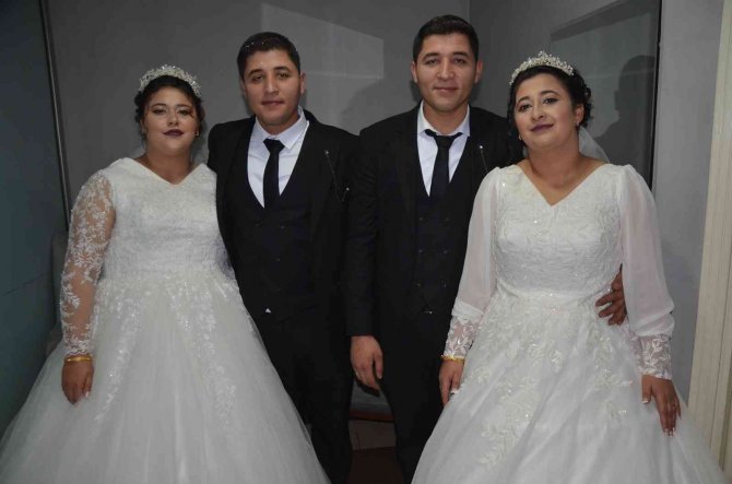 Beraber Geldikleri Dünyada, Beraber Dünya Evine Girdiler