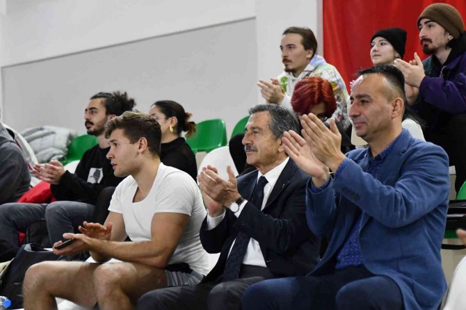 Gençlik Basketbol Turnuvası Sona Erdi