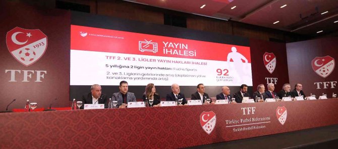 Tff Başkanı Mehmet Büyükekşi: "Avrupa Şampiyonası Adaylık Başvurusu Yaptık"