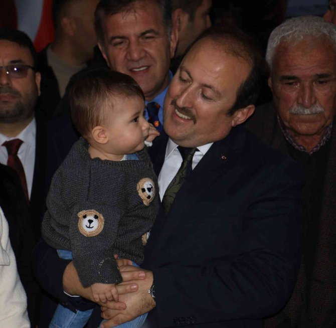 Şehit Annesi Eline Mikrofonu Aldı: "Yerine Evladını Koydu, İntikamını Doya Doya Alacak"