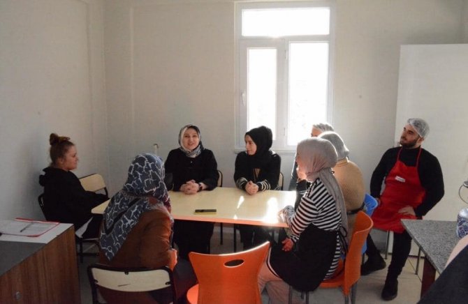 Yedisu’da Hem Kurslarına Yoğun İlgi