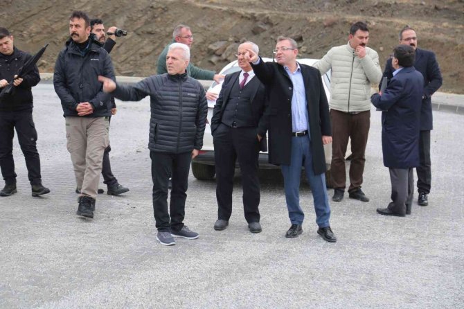 Fuat Oktay Ve Bozok Osb’de Arsa Tahsisleri Sürüyor