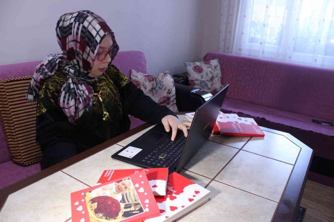 Tek Parmağı İle Hayata Tutundu