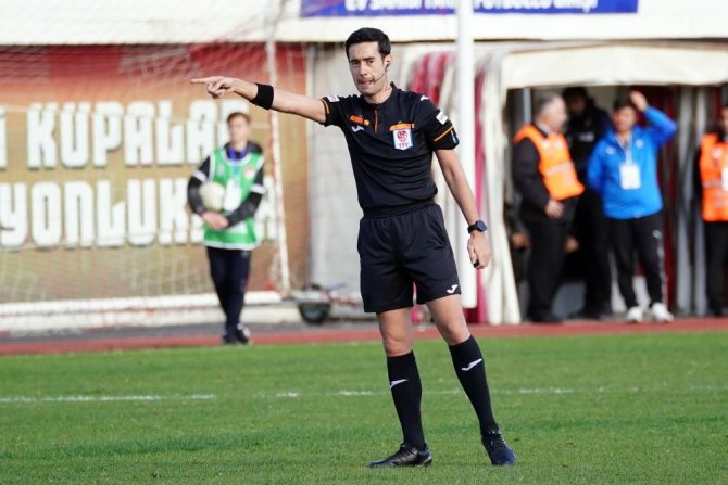 Ziraat Türkiye Kupası’nda Yarın Ve Perşembe Günü Oynanacak Maçların Hakemleri Açıklandı