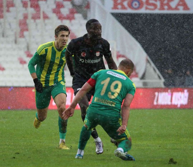 Ziraat Türkiye Kupası: Sivasspor: 5 - Esenler Erok Spor: 2 (Maç Sonucu)