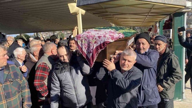 Demir Son Yolculuğuna Uğurlandı