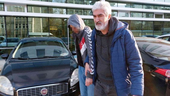 16 Yaşındaki Çocuk Sabah Yanlış Kişiyi, Akşam Da Hedeflediği Adamı Vurdu