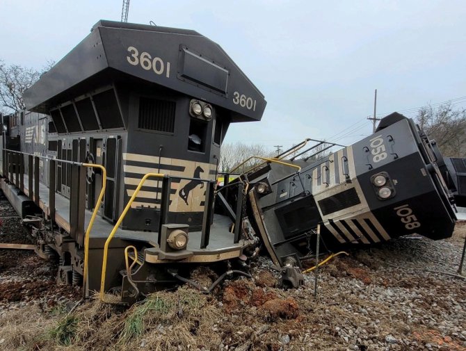 Abd’de Yük Treni, Hemzemin Geçitteki Römorku Biçti