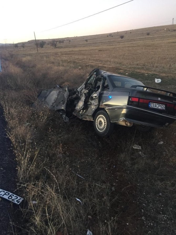 Afyonkarahisar’da Trafik Kazası: 2 Ölü, 5 Yaralı