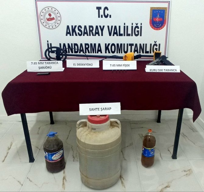 Sahte Alkol Üreten Baba Ve 2 Oğlu Yakalandı