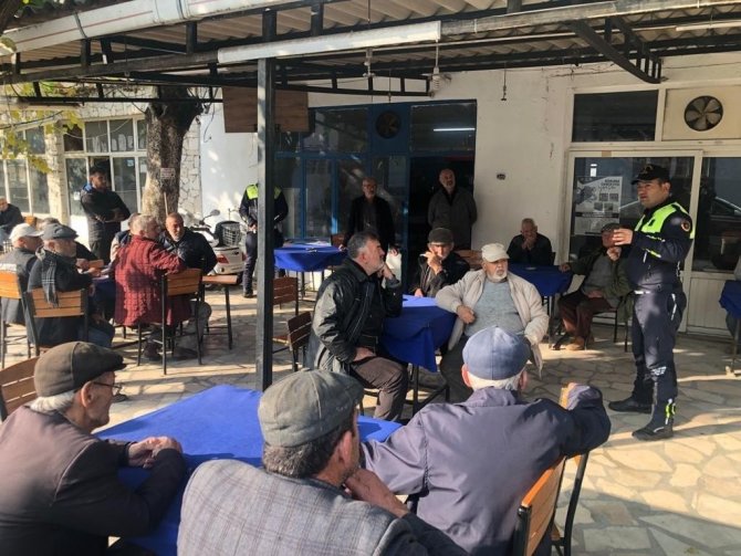 Aydın’da Traktör Sürücülerine Rops Ve Reflektör Uyarısı