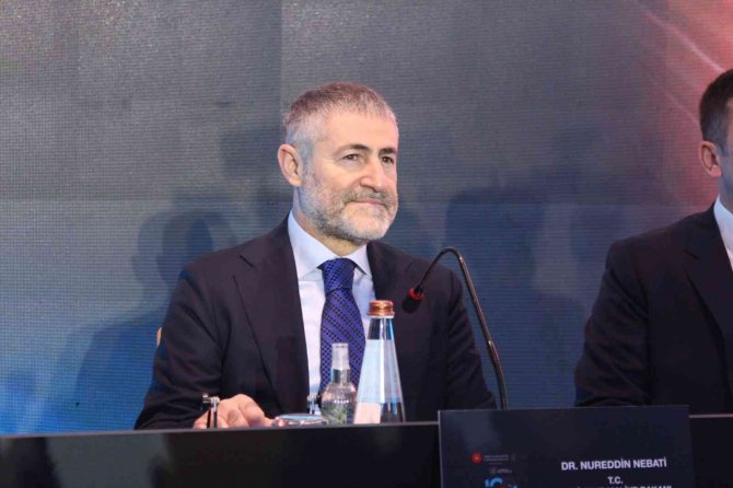 Bakan Nebati: “Enflasyonun Boynunu Aşağı Doğru Kırdık”