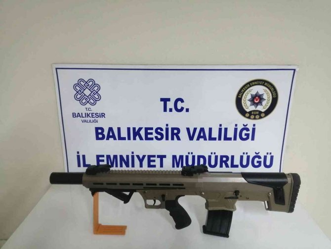 Balıkesir’de 24 Aranan Şahıstan 13’ü Tutuklandı