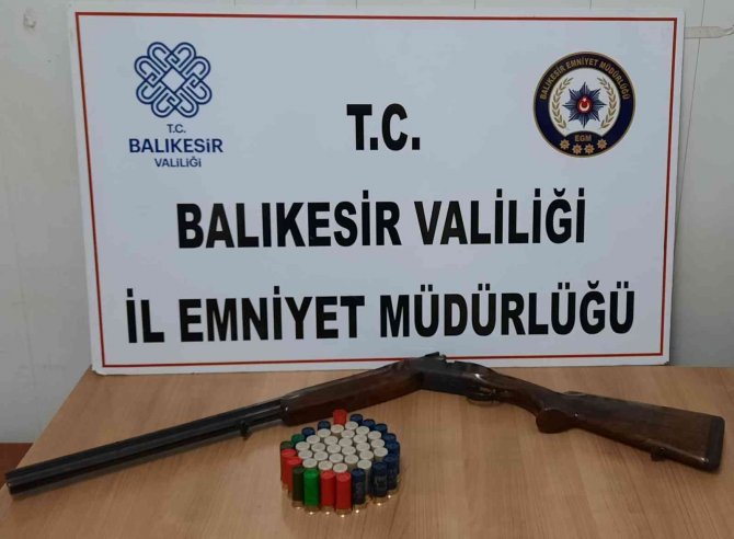 Balıkesir’de 17 Şahsa ’Huzur’ Operasyonu