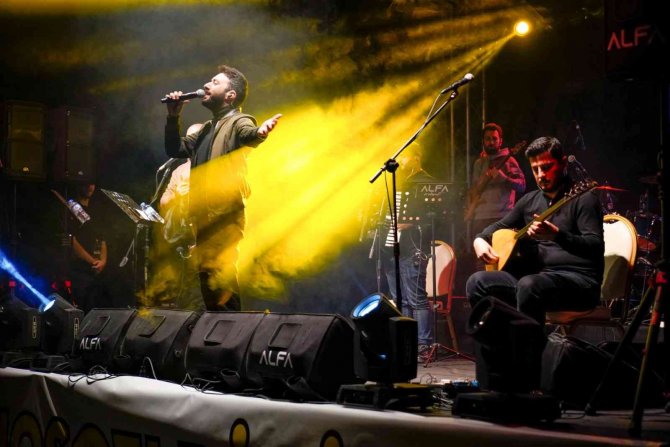 Bayburt Üniversitesi 15. Yılını Konser Coşkusuyla Karşıladı