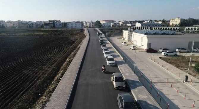 Ceyhan’da Köprü Yapıldı, Hastane Yolu Hizmete Açıldı