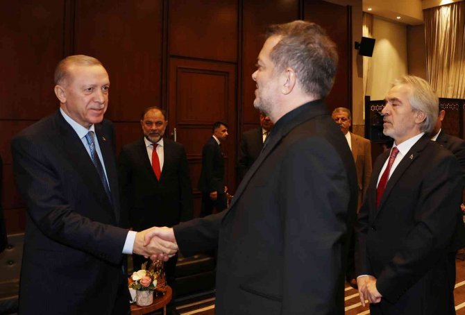 Cumhurbaşkanı Erdoğan: "Türkiye’ye Ve Türk Kültürüne Hizmet Eden, Katkı Sunan Herkesin Başımızın Üstünde Yeri Vardır"